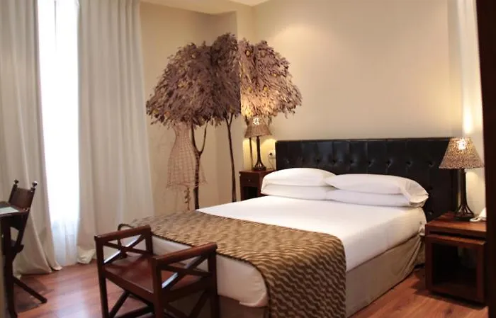 Hotel Hotel El Jardin De Eugenia 3*