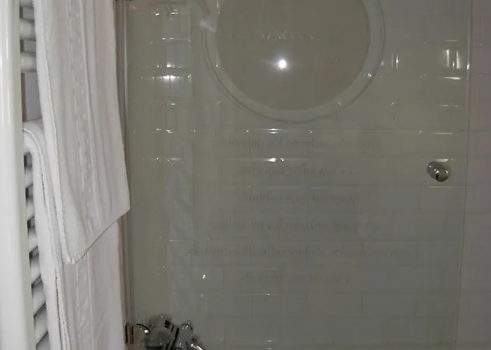 Hotel Hotel El Jardin De Eugenia