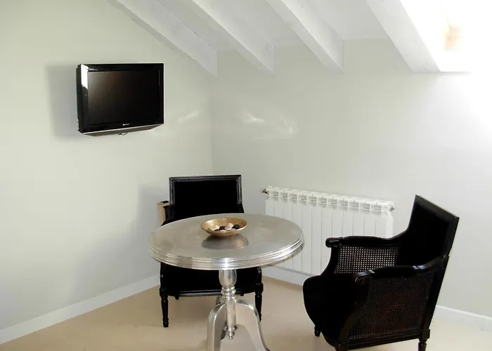 Hotel Hotel El Jardin De Eugenia 3*