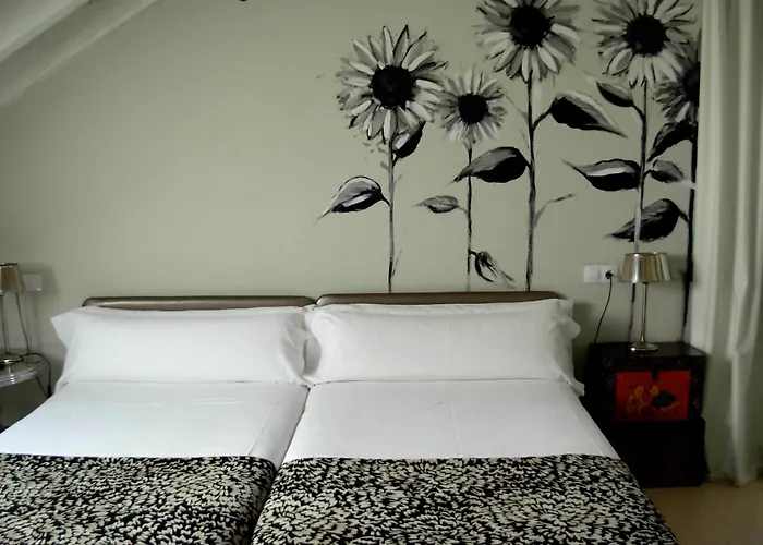 Hotel Hotel El Jardin De Eugenia